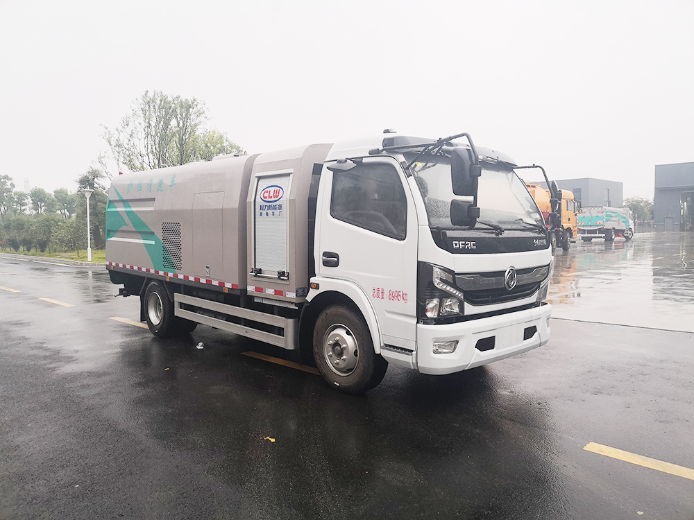 CL5090GQXBEV東風(fēng)純電動護欄清洗車